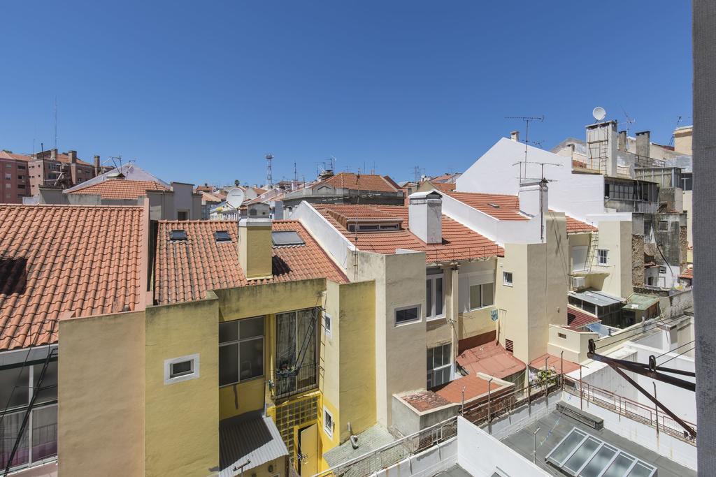 Lovelystay - Light & Comfy Flat Lisbon Bagian luar foto